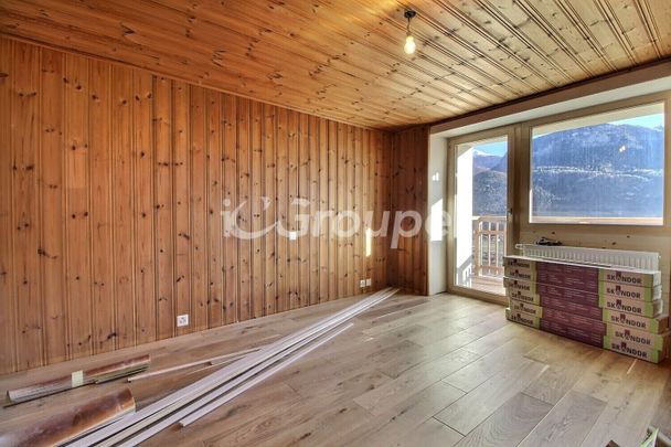 A sublime apartment for rent in Corin-de-la-Crête. - Photo 1