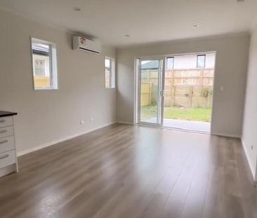 Lovely two bedroom unit in Rototuna - Photo 1