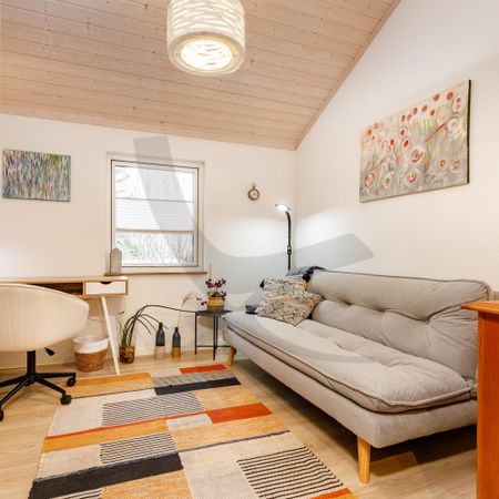 Skandinavisches Architektenhaus mit Garten - Foto 4