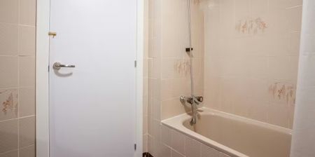 Calle José Silva, Madrid, Community of Madrid 28043 - Foto 4