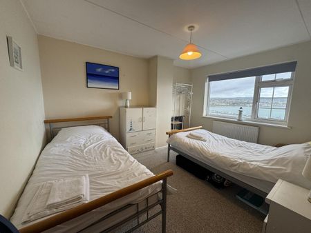 3 bedroom terraced house to rent - Photo 5