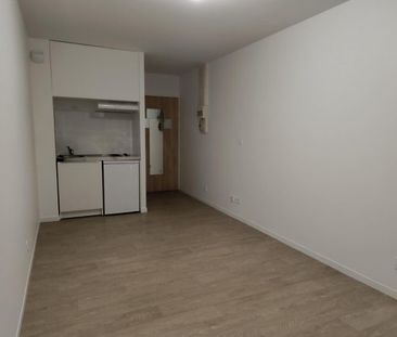 Appartement à louer, 1 pièce - Angers 49000 - Photo 4