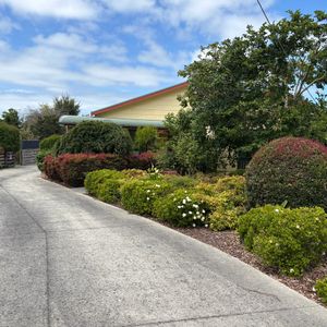 Secure 3-Bedroom Home in Central Hastings – Ideal for Families - Photo 2