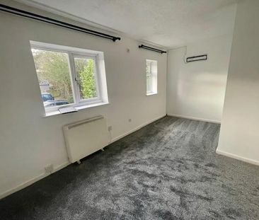 1 bedroom end of terrace house to rent - Photo 4