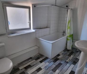 Location Appartement 2 pièces 39m² CAMBRAI 59400 - Photo 3