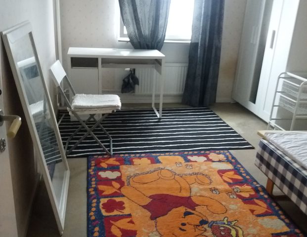 Torvsätravägen, Skärholmen - Photo 1