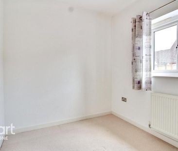 4 bedroom detached house to rent - Photo 4