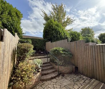 The Dell, St Mellons, Cardiff - Photo 6