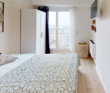 PARMENTIER M Roommate 4 Bedrooms at Rouen - Photo 3