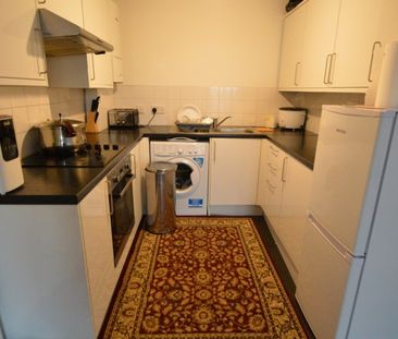 Meadfield Road, Meadfield Road, Slough,SL3 - Photo 5