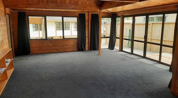 Close to town and low maintenance - Photo 1