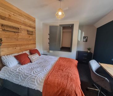 1 bedroom in a house share to rent - Photo 6