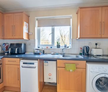 Available unfurnished from 31/03/2026 - Photo 3