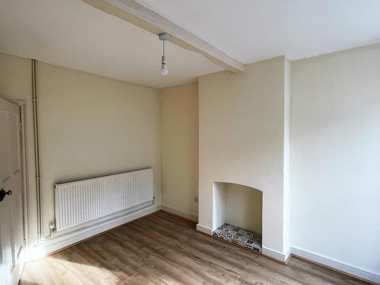 2 bedroom cottage to rent - Photo 1