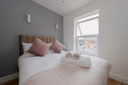 Cozy Dainty Studio Apartment - Photo 2