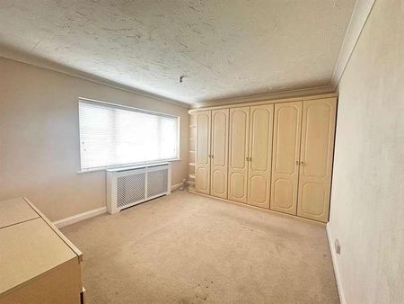 Bedford Road, Marston Moretaine, Bedford, MK43 - Photo 4