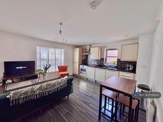 1 bedroom flat to rent - Photo 1