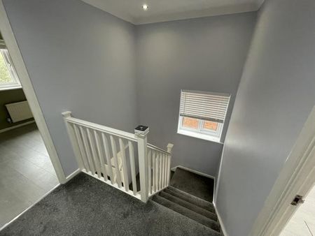 3 bedroom detached house to rent - Photo 5