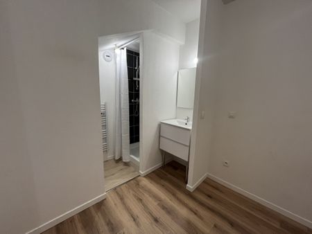 Location Appartement 1 pièce 25m² AUBIERE 63170 - Photo 5