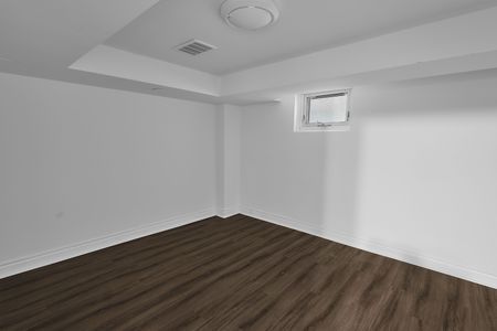 For Lease - 135 Regina Avenue, Toronto, Ontario - Photo 4