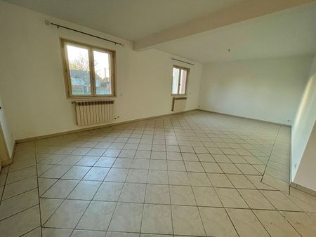 Location maison 4 pièces, 118.39m², L'Isle-Jourdain - Photo 3