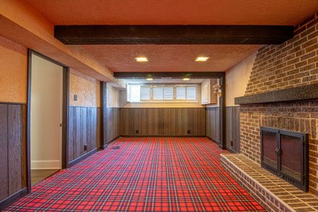 For Lease - 978 Wildwood Drive, Newmarket, Ontario - Photo 2