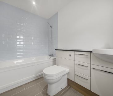 Middlewood Road, Aughton - Photo 5