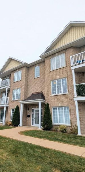 4 1/2 A Louer Condo - Sainte-Martine - Photo 1