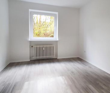 Renovierte 3-Zimmer-Wohnung mit Balkon und 500 € Gutschein* *Werdoh... - Photo 1