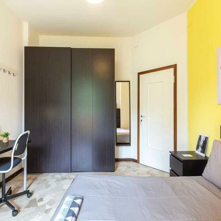 Via Lorenteggio, Milan, Lombardy 20146 - Foto 1