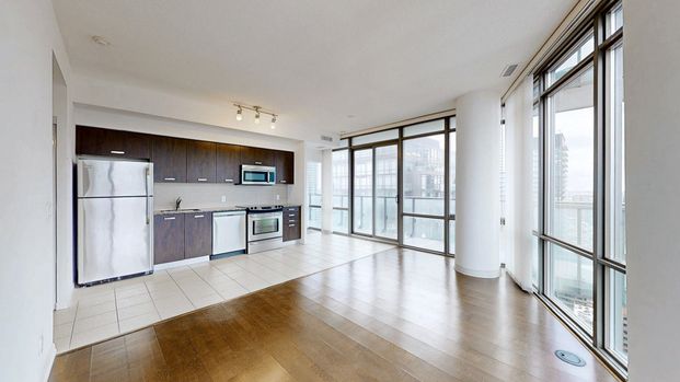 For Lease - 832 Bay Street Unit# 3208, Toronto, Ontario - Photo 1