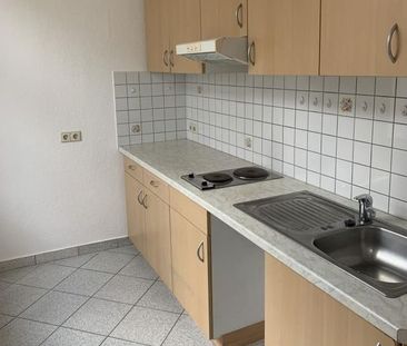 Optimal geschnittene 2-Zimmerwohnung mit EBK in Radebeul-Lindenau! - Photo 3