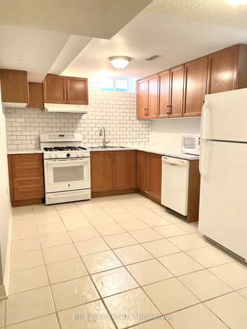 For Lease - 12 Fonteselva Avenue Unit# Bsmt, Vaughan, Ontario - Photo 3