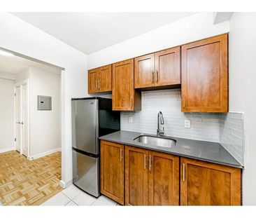 155 19th Street, East | 155 19TH ST E, North Vancouver - Photo 1