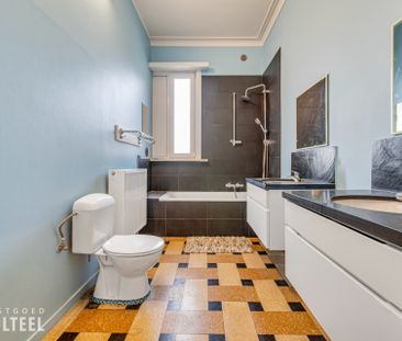 Prachtige ruime woning met 4 slaapkamers in het centrum van Sint-Ni... - Photo 6