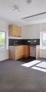 Modern STUDIO - Avonmouth - Photo 3