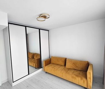Inchiriez apartament - Fotografie 1