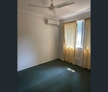 2/335 Lawrence Avenue, Frenchville, Qld 4701 - Photo 6