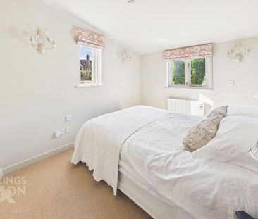 1 bedroom detached house to rent - Photo 5