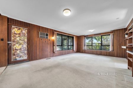 7 Bambra Court, Mount Waverley - Photo 2