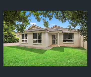 Perfectly located spacious villa - Photo 5