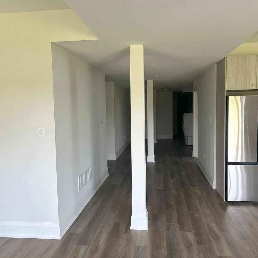 Detached Home For Lease | N9247650 - Photo 1