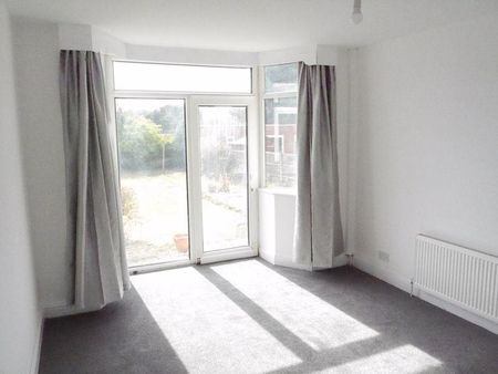 3 bedroom house to rent - Photo 3