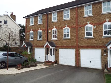 Lime Tree Close, Tonbridge - Photo 3