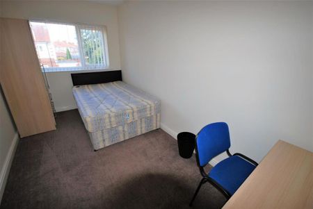 4 bedroom house to rent - Photo 2