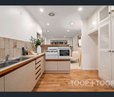 Comfortable & Convenient Unit Right on the Beach! - Photo 6