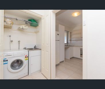 Unit 11/42 Kinsella St, Joondanna, WA 6060 - Photo 2