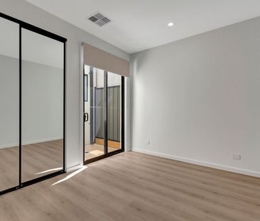 18 Chamomile Road, Kalkallo VIC 3064 - House For Rent | Domain - Photo 1