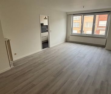 Appartement te huur - Photo 1