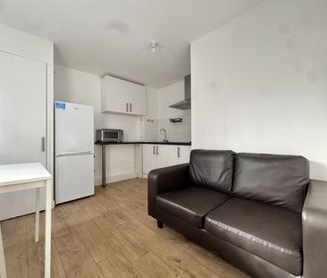 Coombe Road, Brighton, BN2 4ED - Photo 2